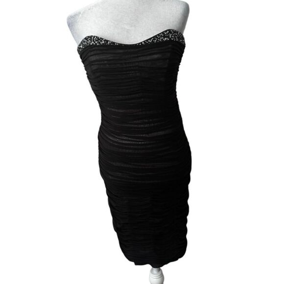 Badgley Mischka Dresses & Skirts - Badgley Mischka Black Ruched Strapless Sweetheart Dress SZ 12